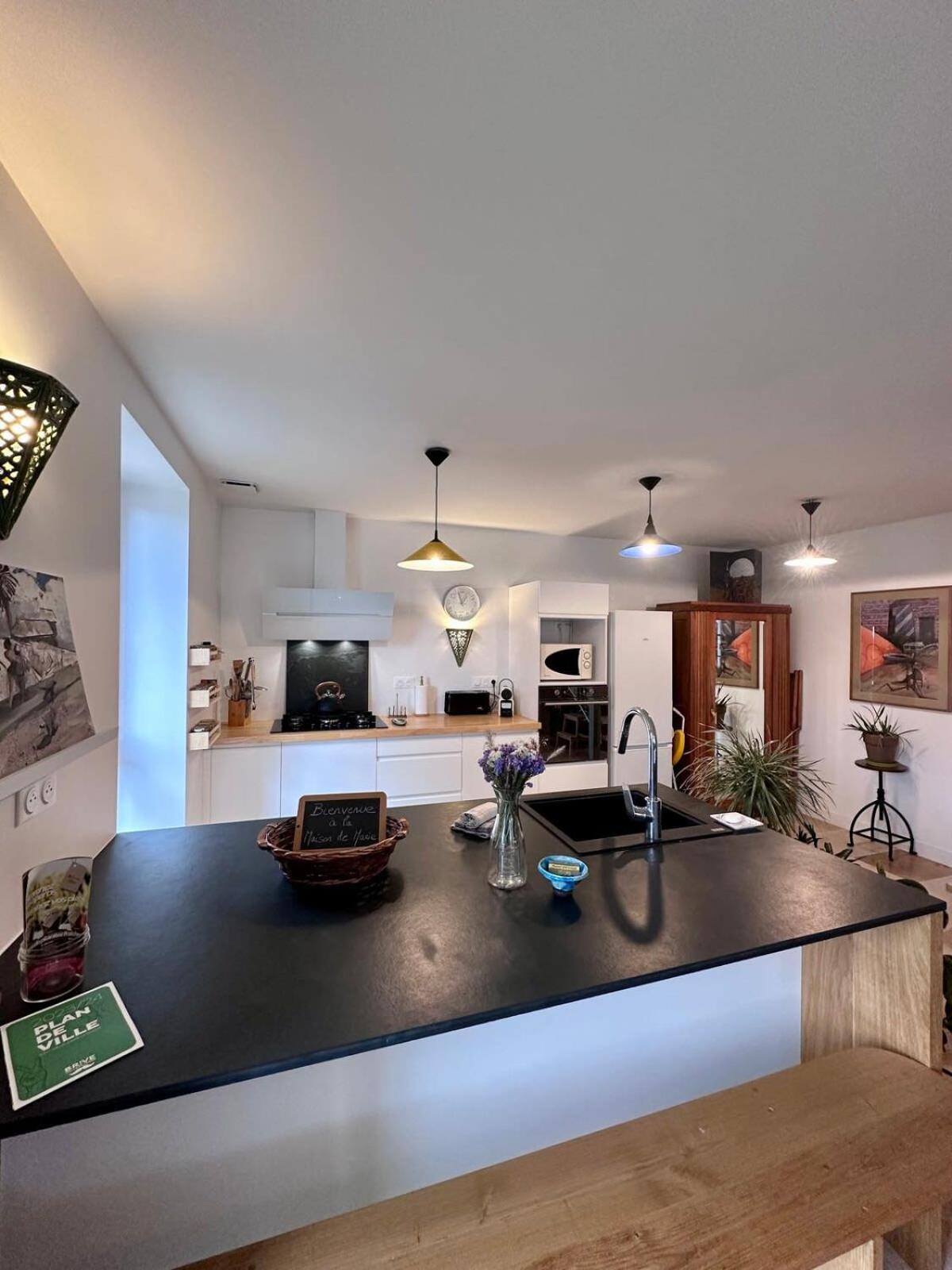 Maison De Marie - T2 Climterrasse - Meyssac Bourg Ngoại thất bức ảnh